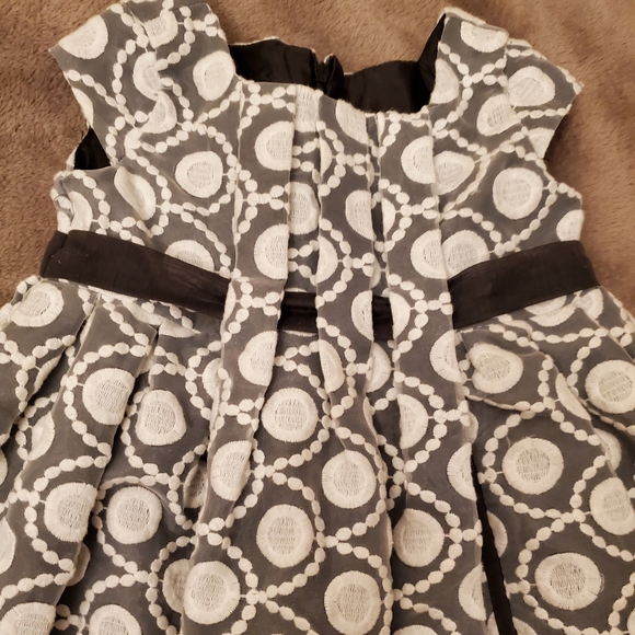 Isobella & Chloe 3t formal dress - Picture 2 of 4